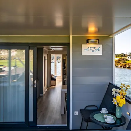 Appartement Floating House - Aria
