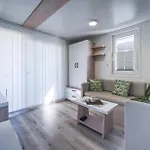 Floating House - Aria